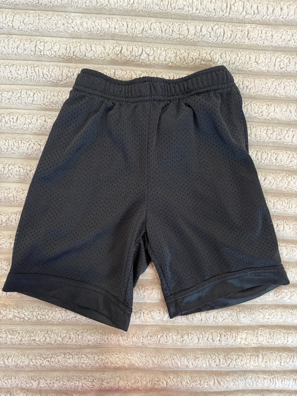 Boys Athletic Works Mesh Shorts Bundle - 2 Navy & 2 Black Size S (6/7) - Picture 5 of 6